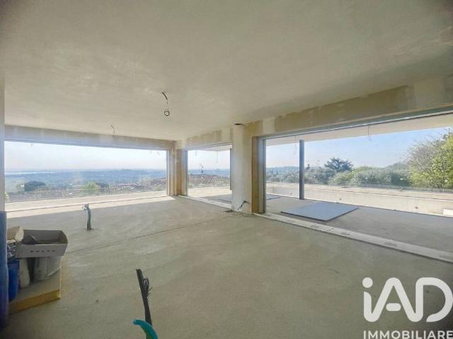 Villa in vendita a Padenghe sul Garda BS