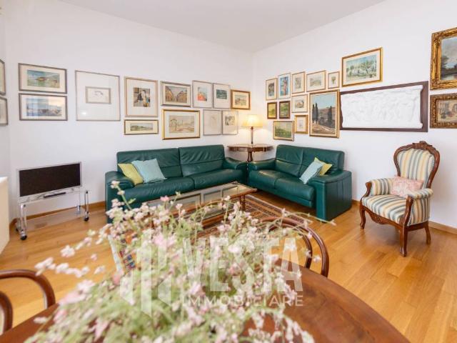 Villa in vendita a Paderno d'Adda LC