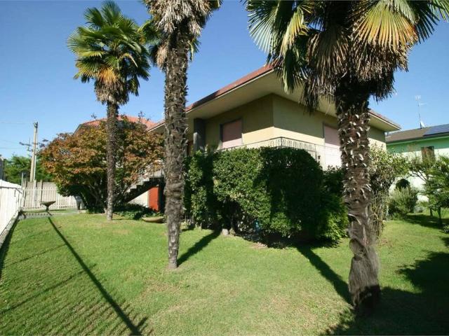 Villa in vendita a Paderno Dugnano MI