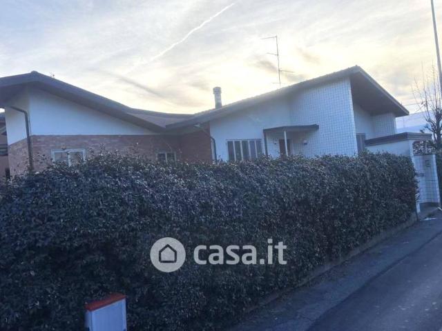 Villa in vendita a Paderno Dugnano MI