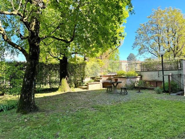 Villa in vendita a Paderno Dugnano MI