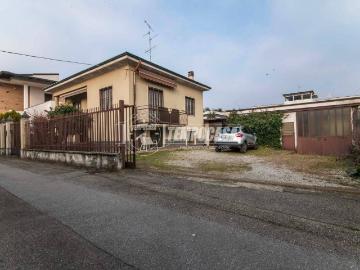 Villa in vendita a Paderno Dugnano MI