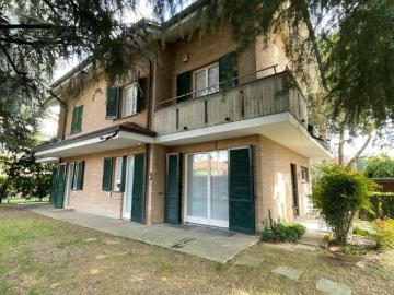 Villa in vendita a Paderno Dugnano MI