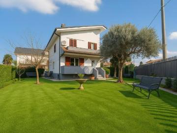 Villa in vendita a Paderno Dugnano MI