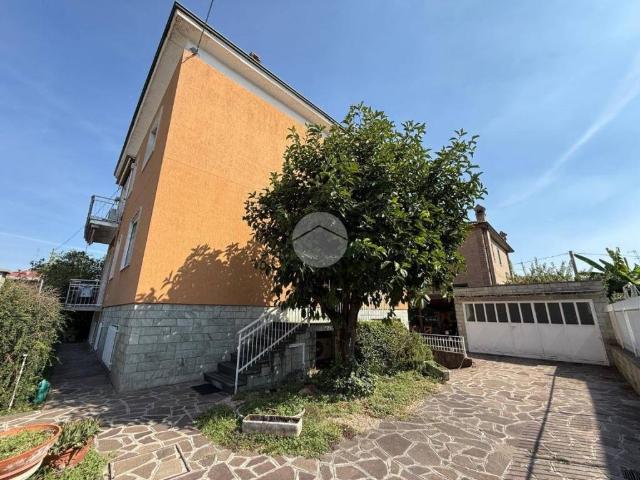 Villa in vendita a Paderno Dugnano MI