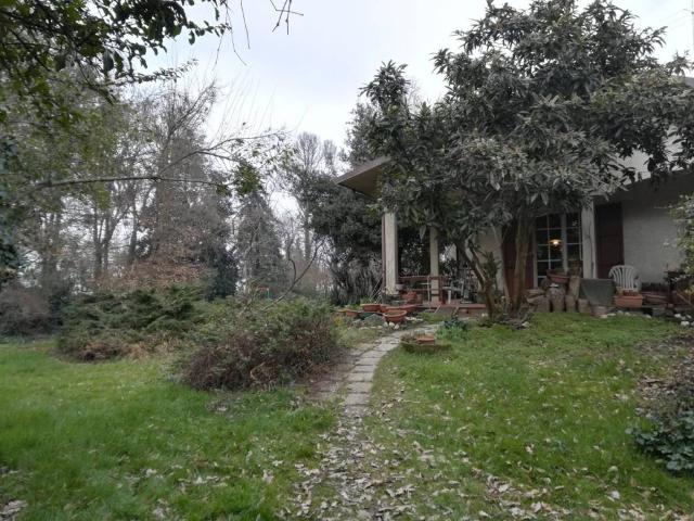 Villa in vendita a Paderno Ponchielli CR