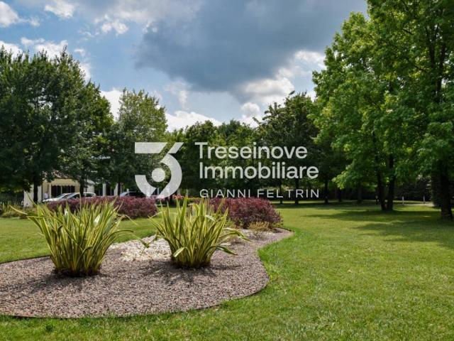Villa in vendita a Paese TV