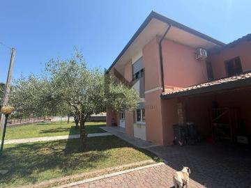 Villa in vendita a Paese TV