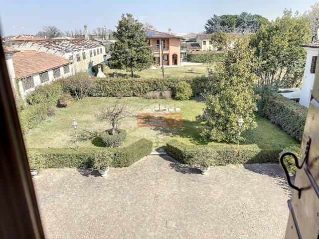 Villa in vendita a Paese TV