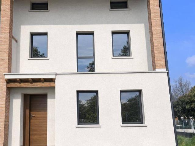 Villa in vendita a Paese TV