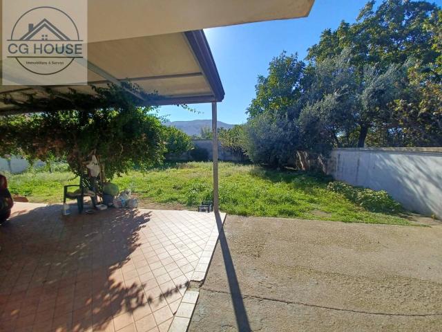 Villa in vendita a Pago del Vallo di Lauro