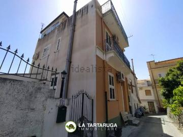 Villa in vendita a Pagliara ME