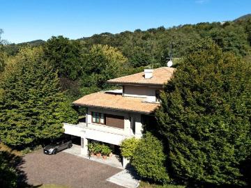 Villa in vendita a Palazzago BG