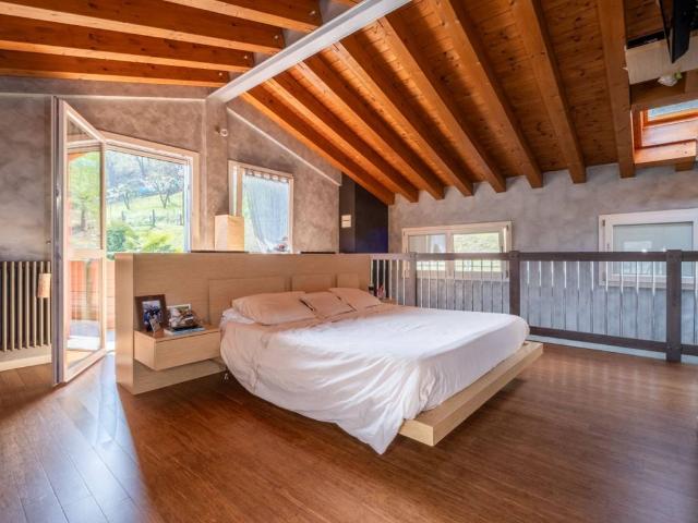 Villa in vendita a Palazzago BG