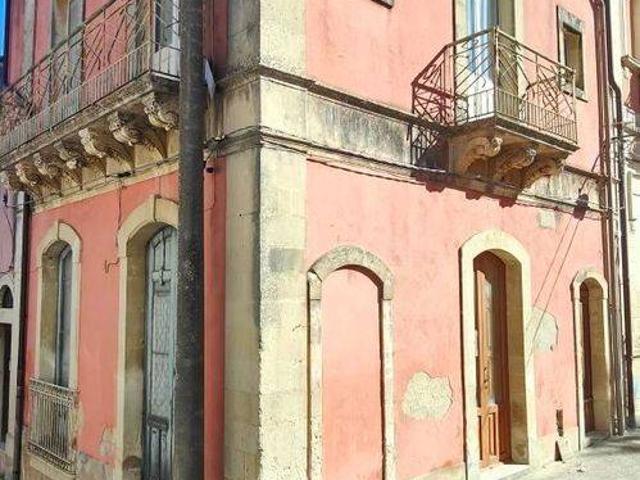 Villa in vendita a Palazzolo Acreide SR