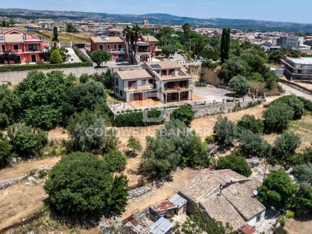 Villa in vendita a Palazzolo Acreide SR