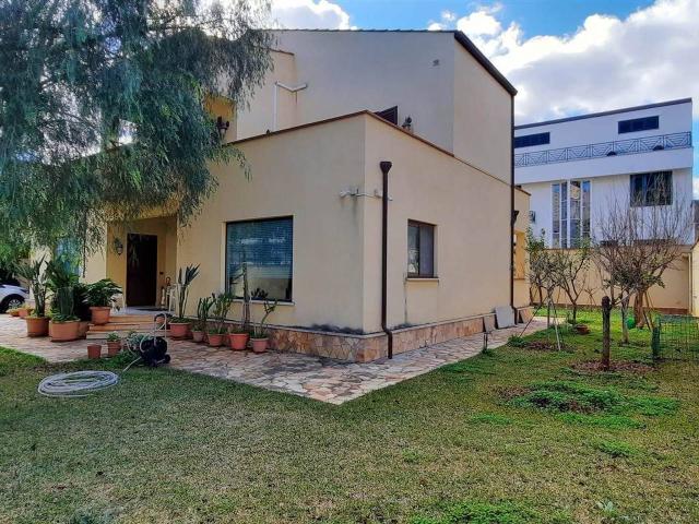 Villa in vendita a Palermo