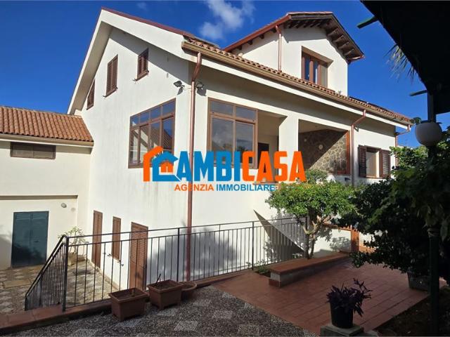 Villa in vendita a Palermo