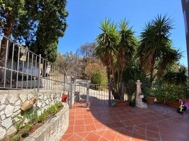 Villa in vendita a Palermo, Castellana