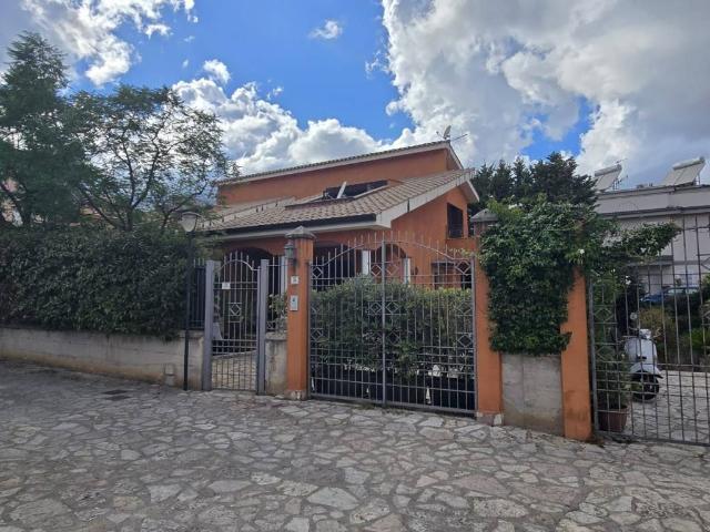 Villa in vendita a Palermo PA