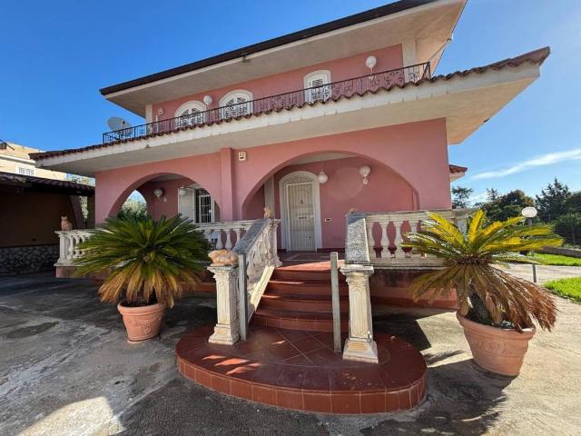 Villa in vendita a Palermo PA