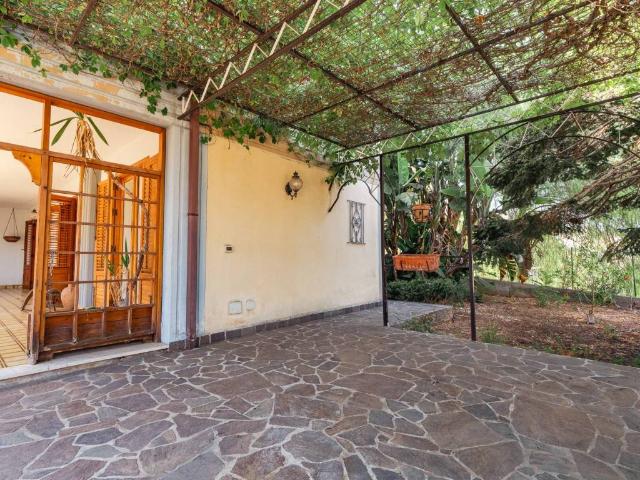 Villa in vendita a Palermo PA