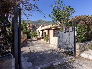 Villa in vendita a Palermo PA