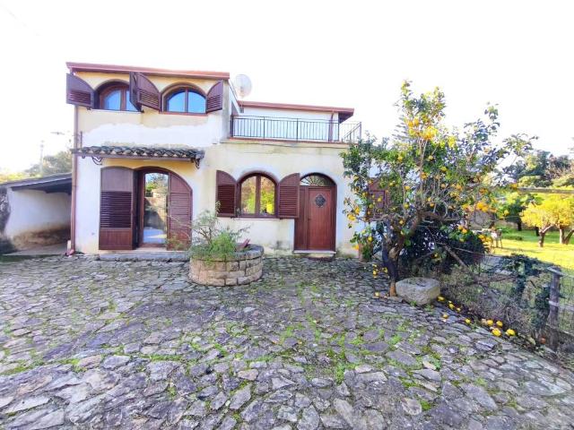 Villa in vendita a Palermo PA