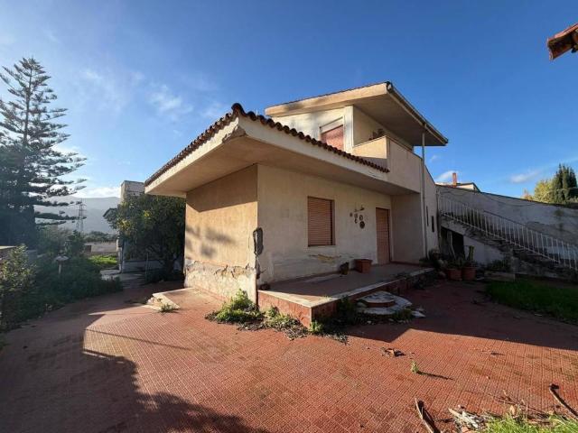 Villa in vendita a Palermo PA