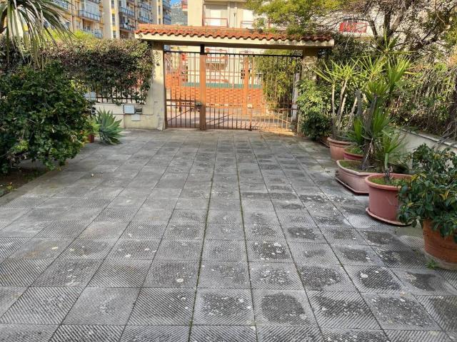 Villa in vendita a Palermo PA