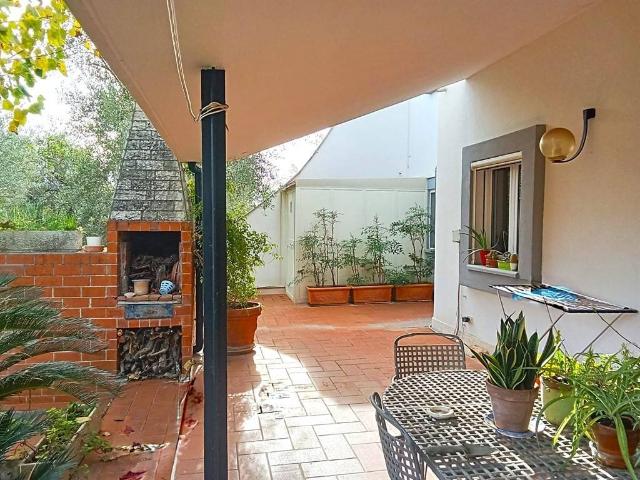 Villa in vendita a Palo del Colle BA