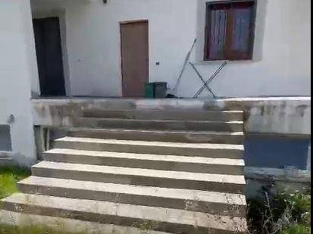 Villa in vendita a Palombara Sabina RM
