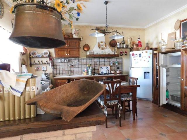 Villa in vendita a Palombara Sabina RM