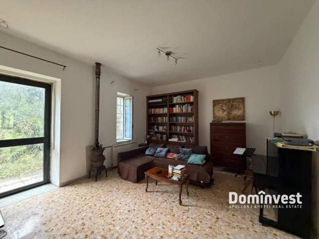 Villa in vendita a Palombara Sabina RM
