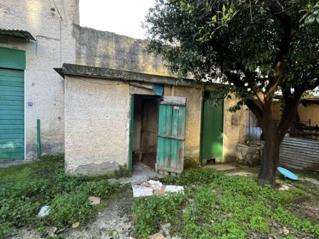 Villa in vendita a Palma Campania NA