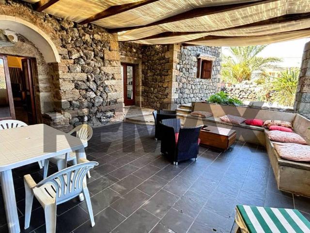 Villa in vendita a Pantelleria TP