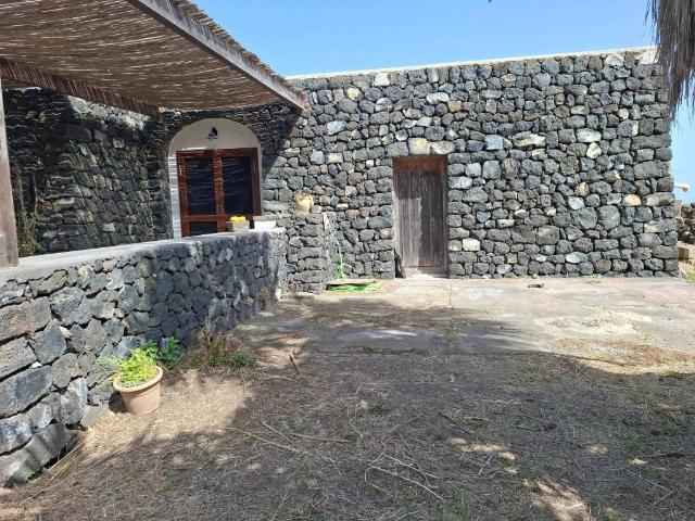 Villa in vendita a Pantelleria TP