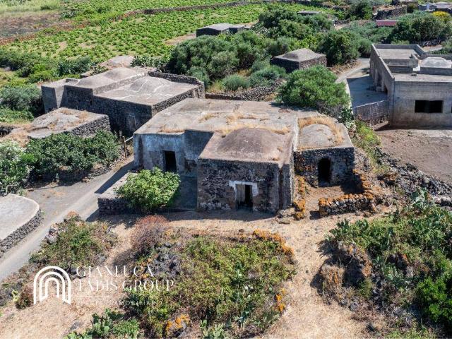 Villa in vendita a Pantelleria TP