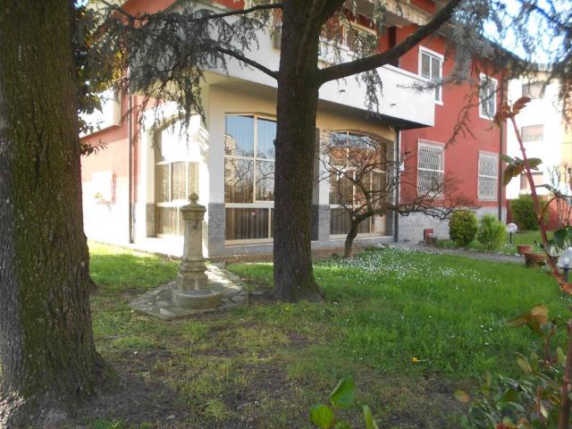 Villa in vendita a Pantigliate MI