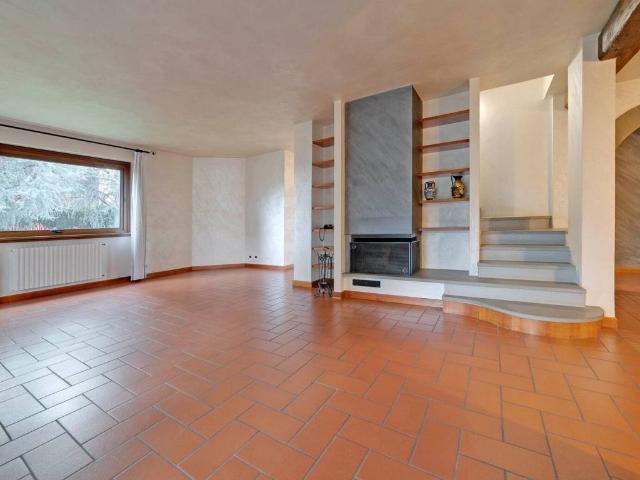 Villa in vendita a Parabiago MI