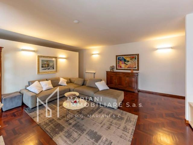 Villa in vendita a Parabiago MI