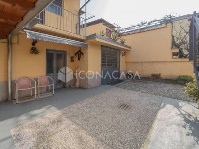 Villa in vendita a Parabiago MI