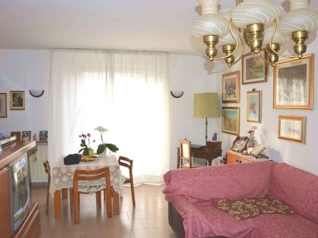 Villa in vendita a Parabiago MI