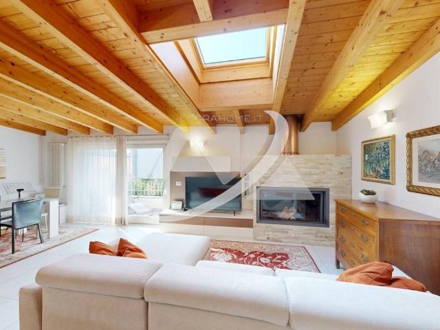 Villa in vendita a Parabiago MI
