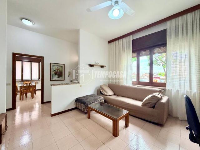 Villa in vendita a Parabiago MI