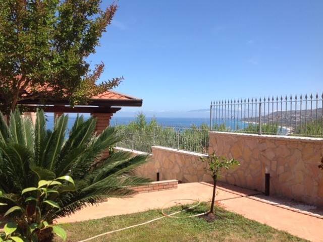 Villa in vendita a Parghelia VV