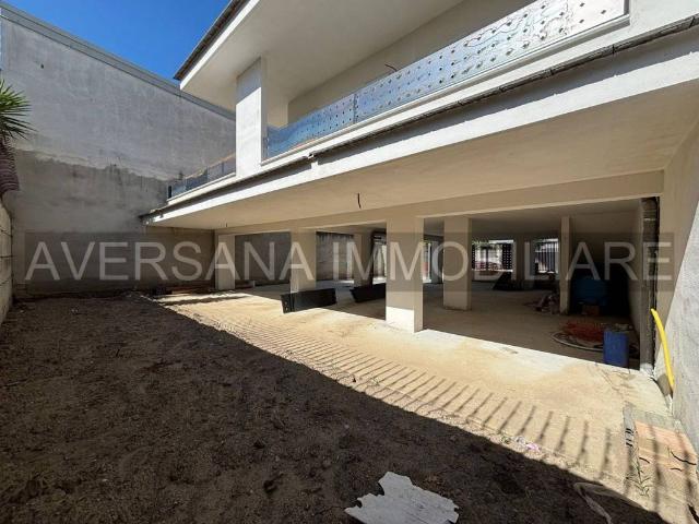 Villa in vendita a Parete CE