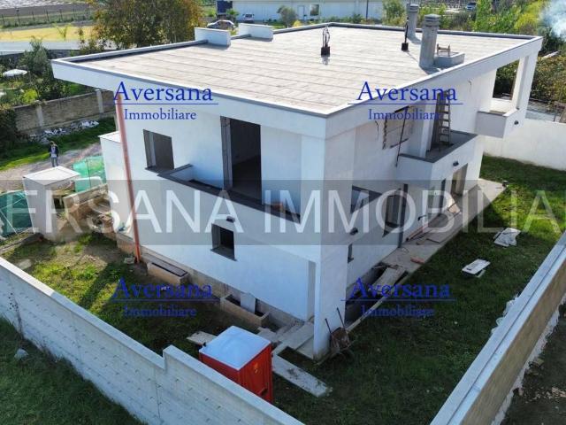 Villa in vendita a Parete CE