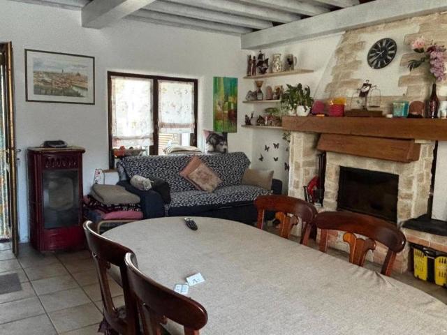 Villa in vendita a Parona PV