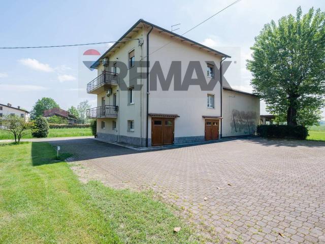 Villa in vendita a Parma